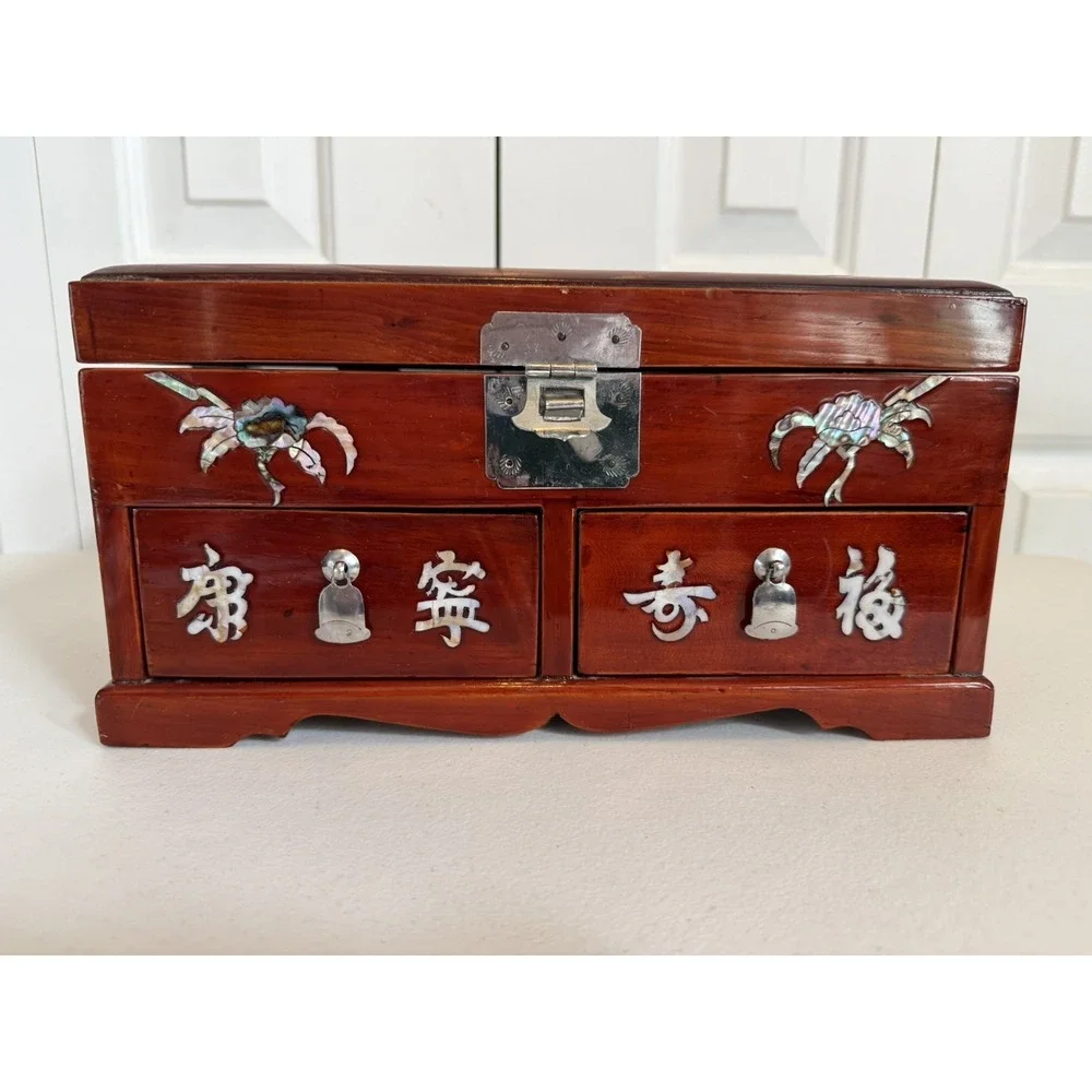 Vintage Musical Jewelry Box Red‎ Cherry Lacquer Japanese Abalone  Inlay Working