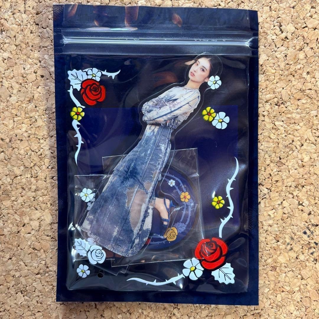 HANA MOMOKA Acrylic Stand Fan Meeting